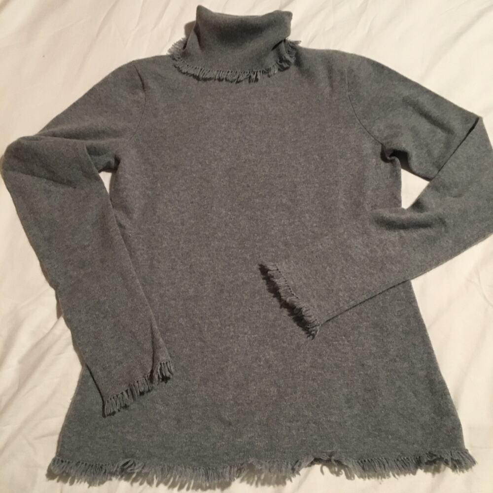 Magaschoni Medium 100% Cashmere Sweater Grey Turtleneck Fringed Hem/Sleeves